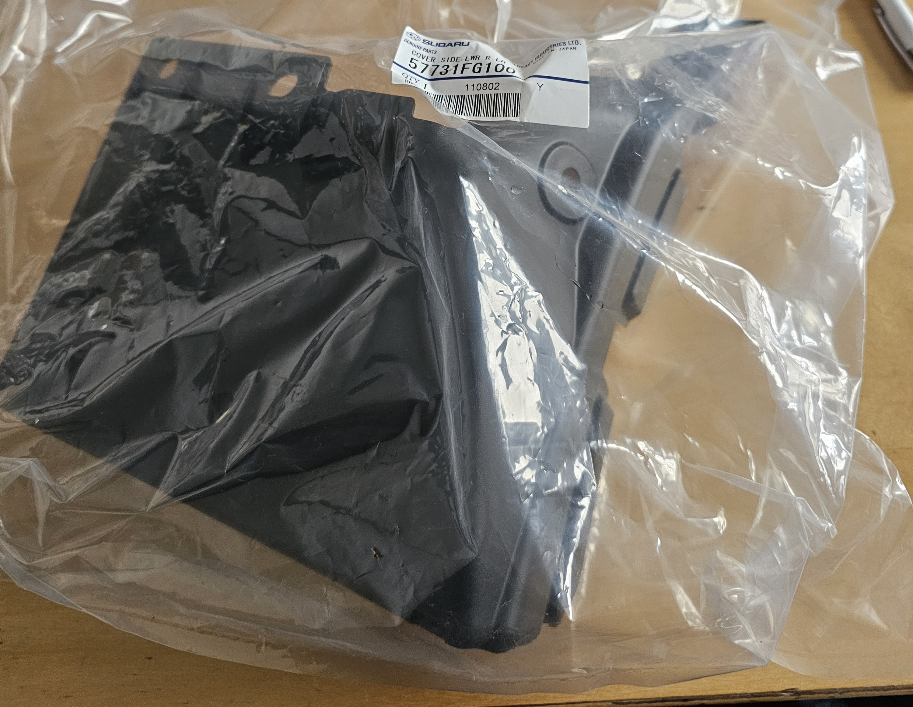 Cover Bumper Side Rear Left -  Subaru Wagon, Outback