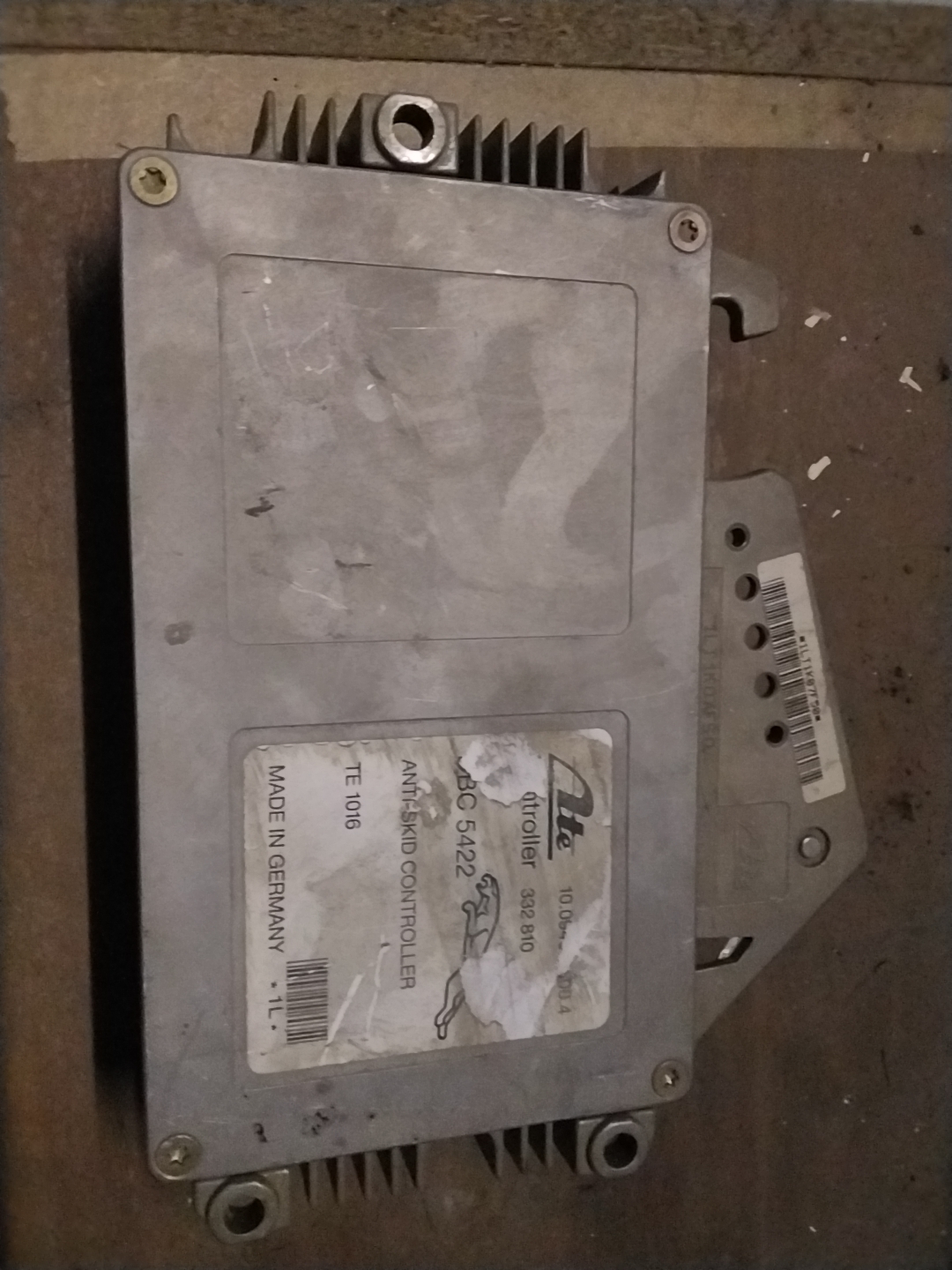 ABS control module - Jaguar XJ XJ6