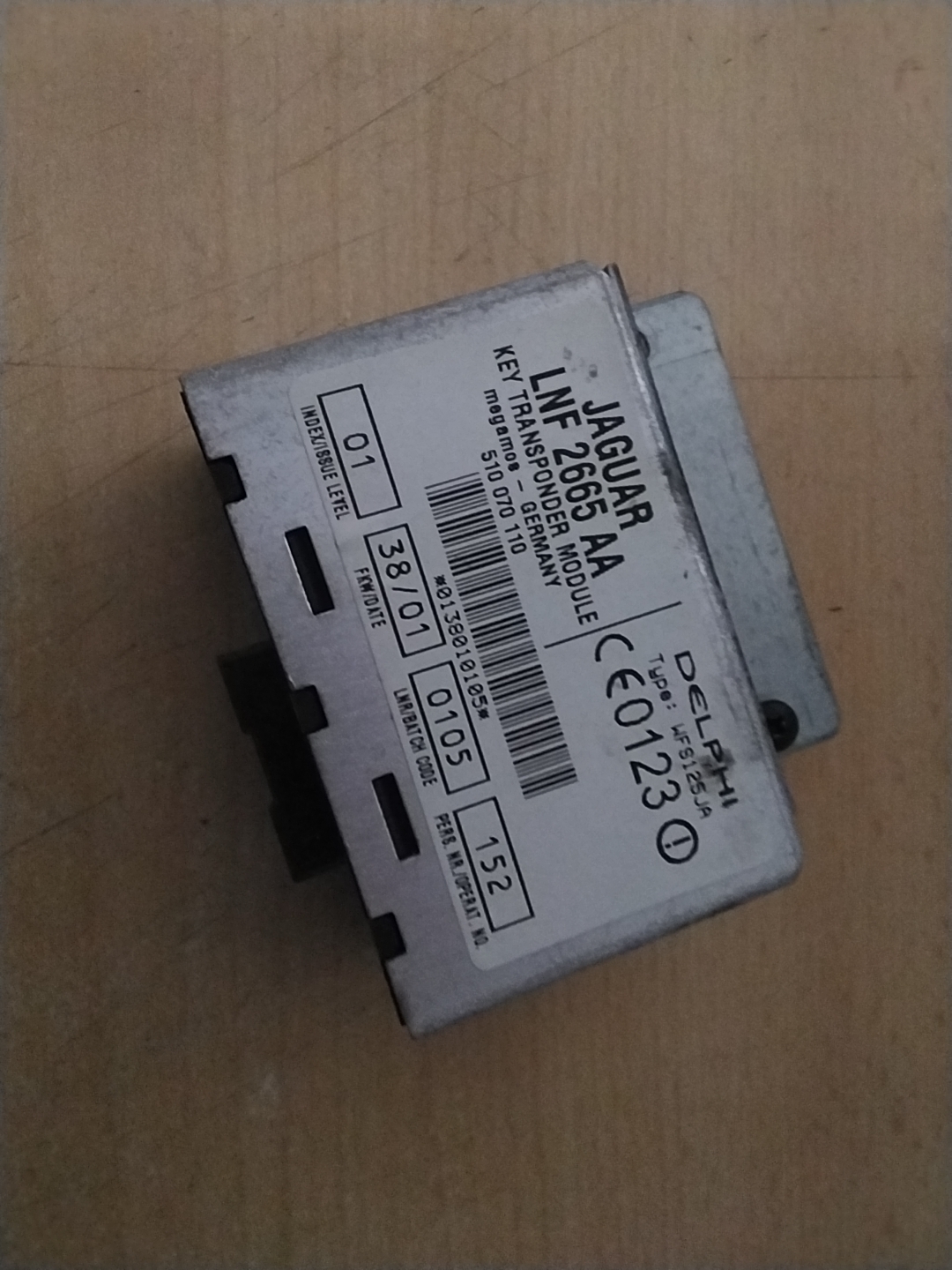 Key transponder module - Jaguar XKR XK8 X100
