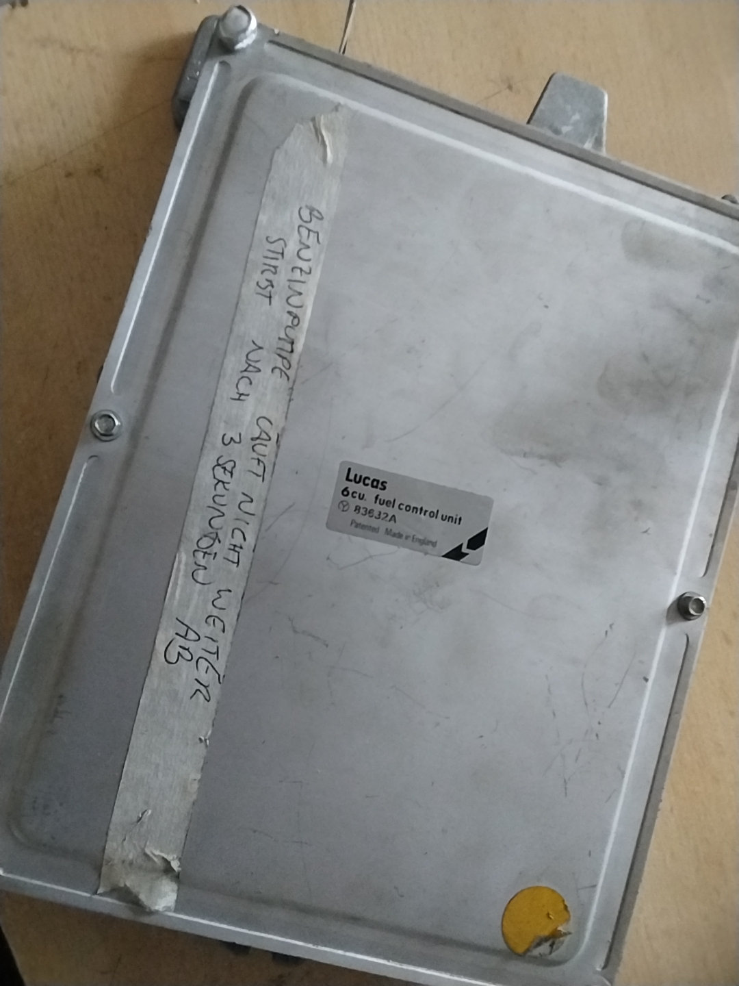 fuel control unit  DEFEKT - Jaguar XJ XJS XJ12