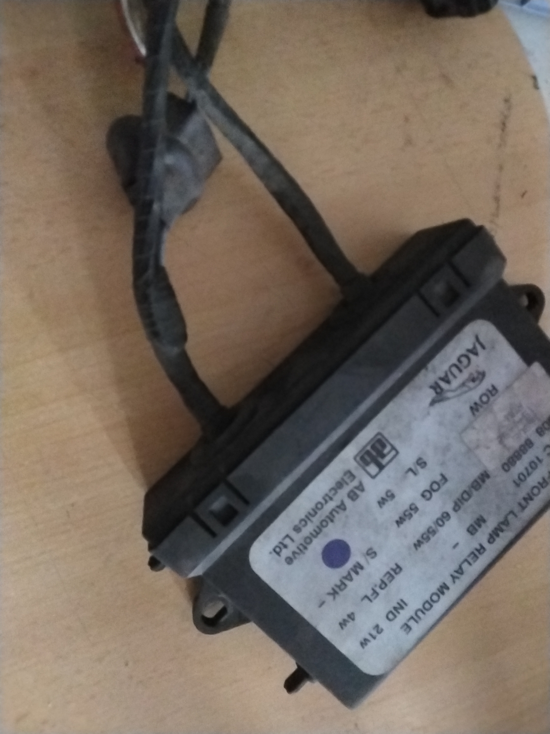 Front Lamp Relay Module - Jaguar XJ XJ6 XJ12 XJ40
