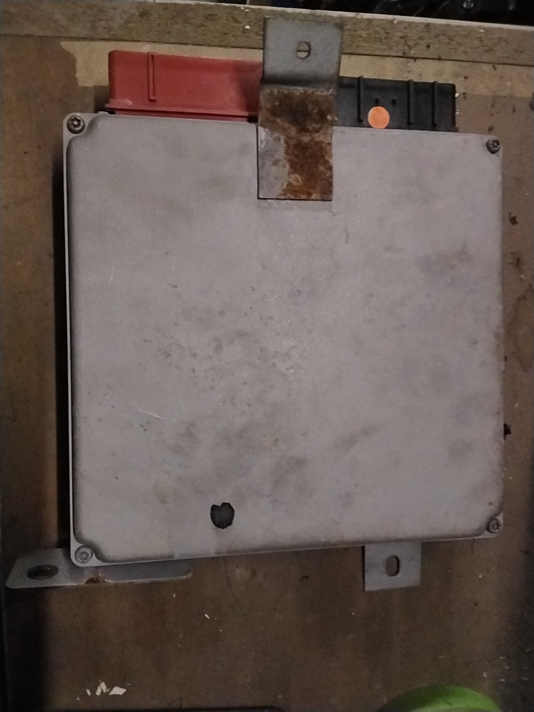 Engine control unit - Jaguar XJ6