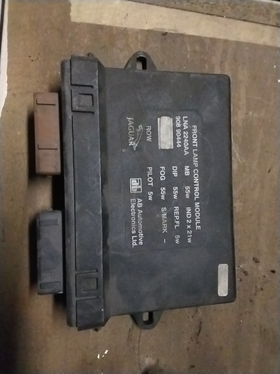 Front lamp control module - Jaguar XJ6 X300