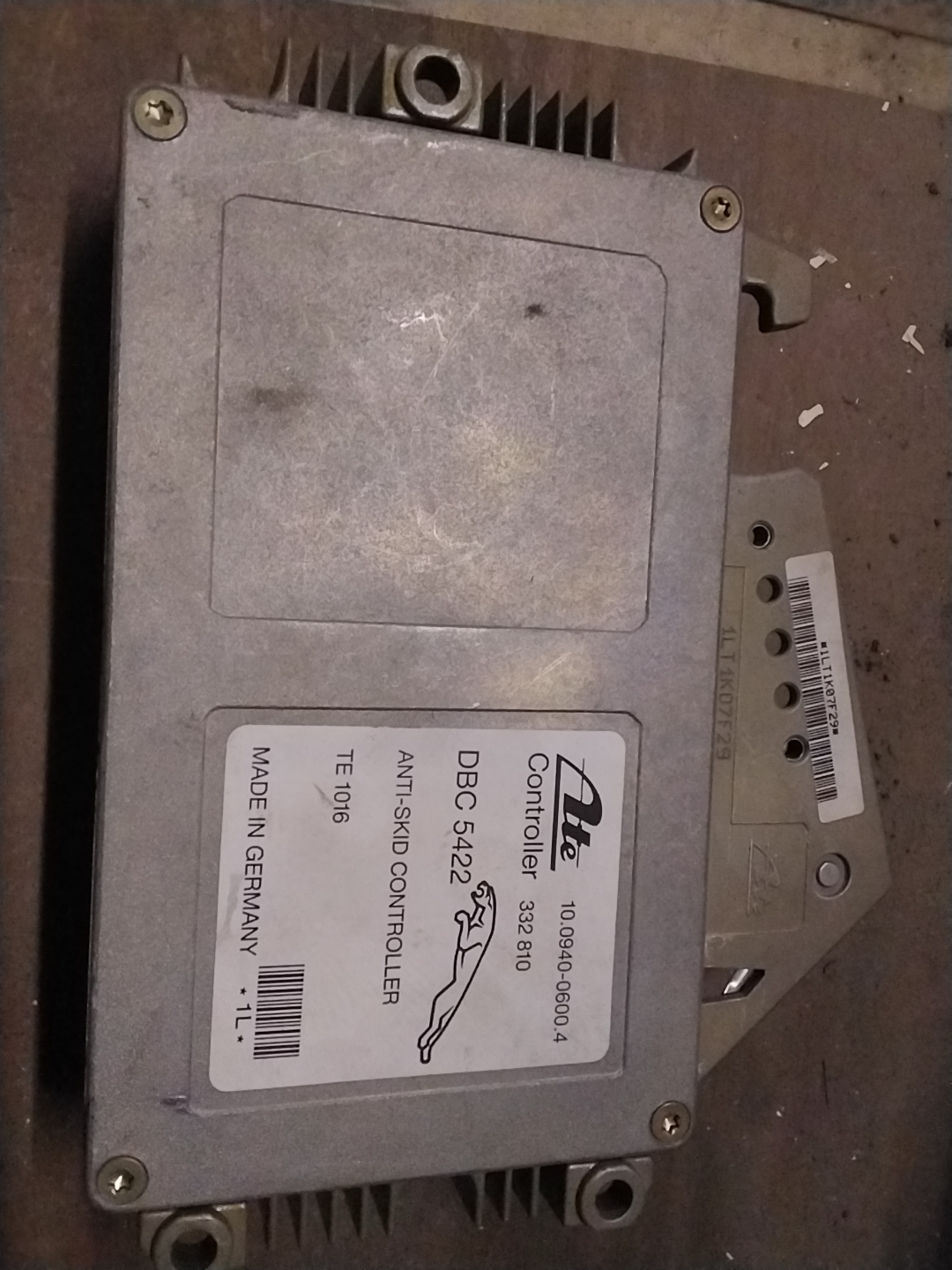 ABS control module - Jaguar XJ XJ6