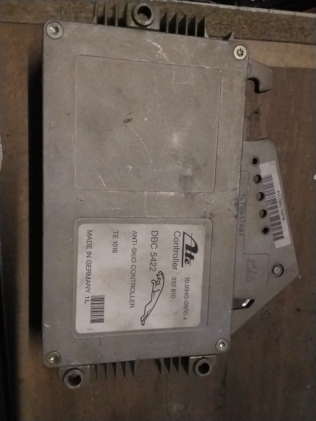 ABS control module - Jaguar XJ XJ6