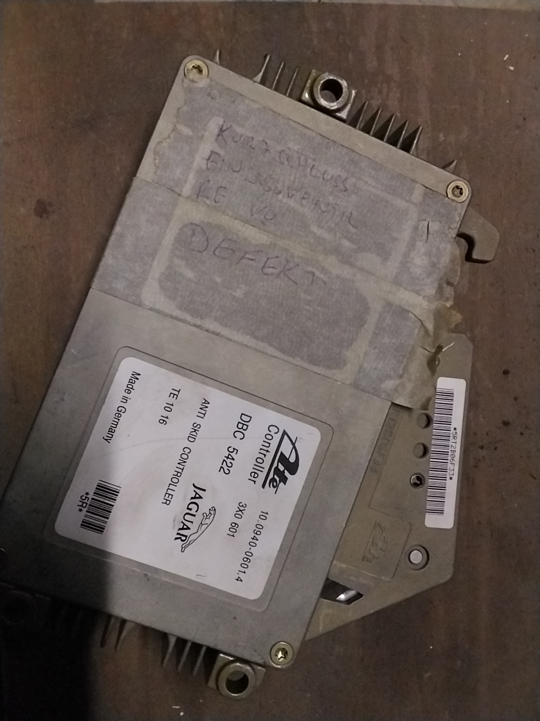 ABS control module DEFEKT - Jaguar XJ XJ6