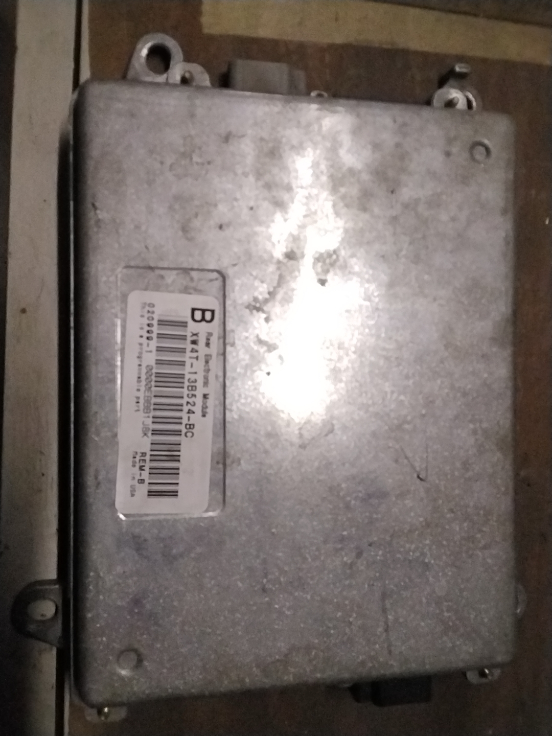 Rear body processor module - Jaguar S-type