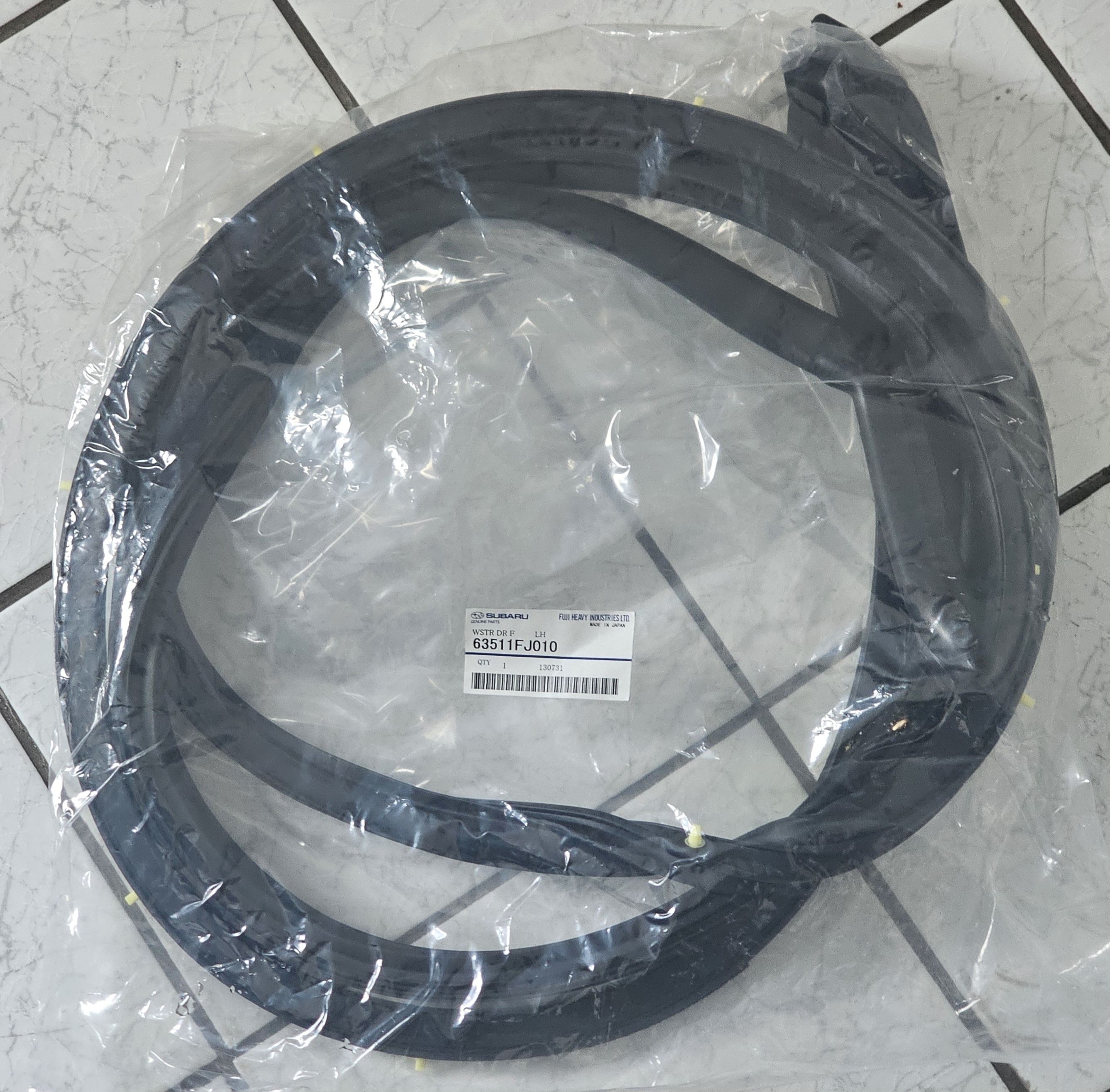 Weather Strip Vorne Links -  Subaru Impreza, Crosstrek