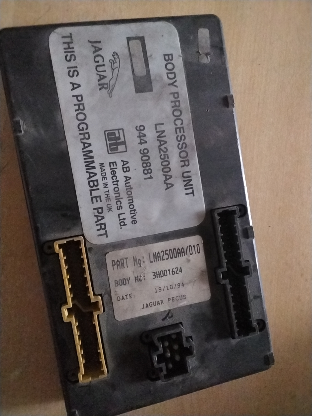 Body processor unit - Jaguar XJ XJ6 XJ12 XJR