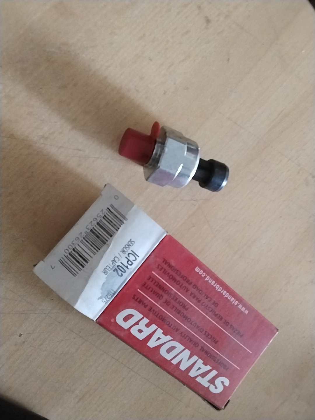 Ford Kraftstoffeinspritzdrucksensor -  F-250 - F-350