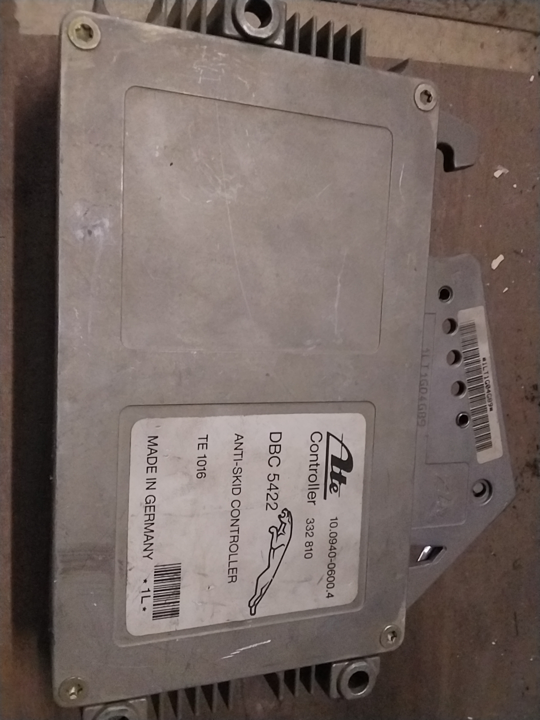 ABS control module - Jaguar XJ XJ6